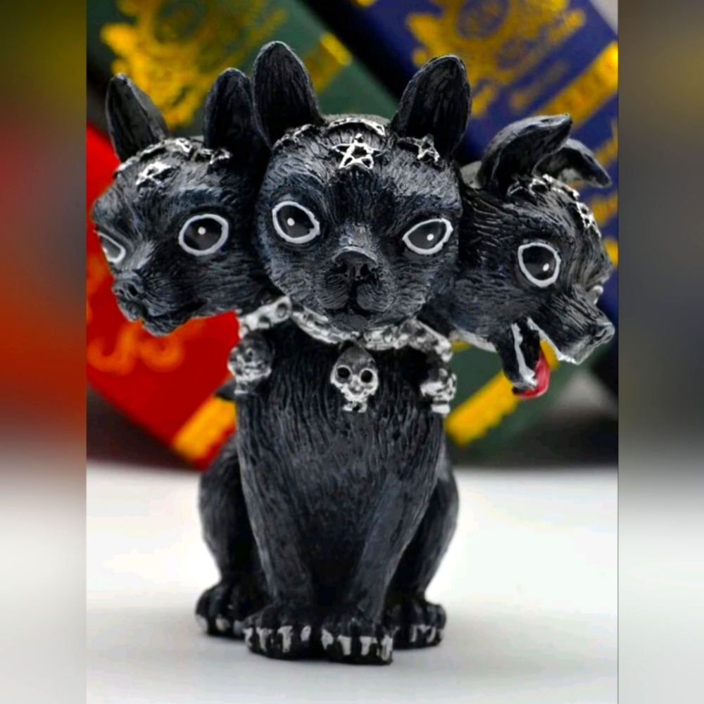 Hound of Hades Cerberus Greek Starue